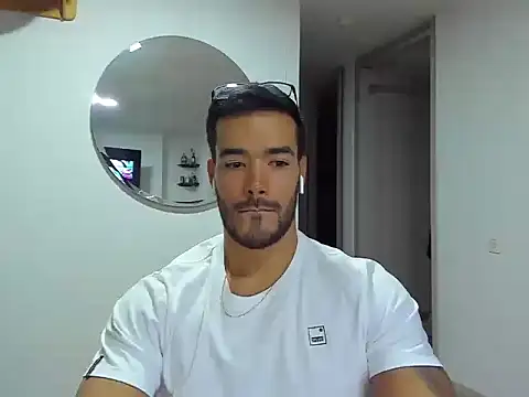 Snapshot of Alexander_Martines chatting on July 19, 2026, 12:36 am Alexander Martines online show from July 19, 2026, 12:36 am