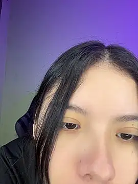 MarielQueenx online show from June 15, 2026, 11:29 pm
