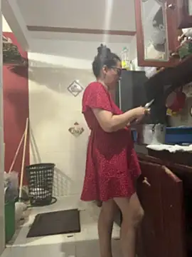 luisa curli online show from May 14, 2026, 10:33 am
