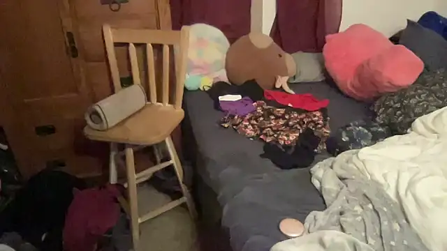 anja peach online show from July 14, 2026, 4:28 am