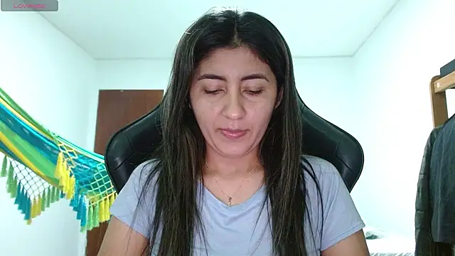 Snapshot of danna_peterson1 chatting on July 19, 2026, 12:47 am danna peterson1 online show from July 19, 2026, 12:47 am