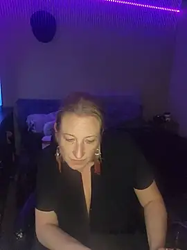 Snapshot of lilyhornyhousewife chatting on July 28, 2026, 4:50 pm lilyhornyhousewife online show from July 28, 2026, 4:50 pm