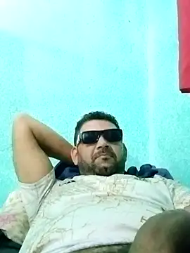 douglasafado69 online show from May 22, 2026, 4:41 am