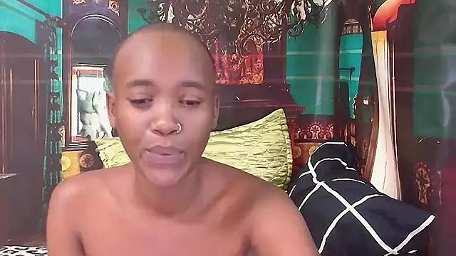 Snapshot of EbonyOlive69 chatting on June 14, 2026, 10:45 pm EbonyOlive69 online show from June 14, 2026, 10:45 pm