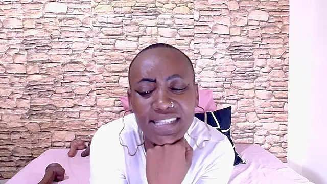 Snapshot of EbonyOlive69 chatting on July 19, 2026, 5:22 am EbonyOlive69 online show from July 19, 2026, 5:22 am