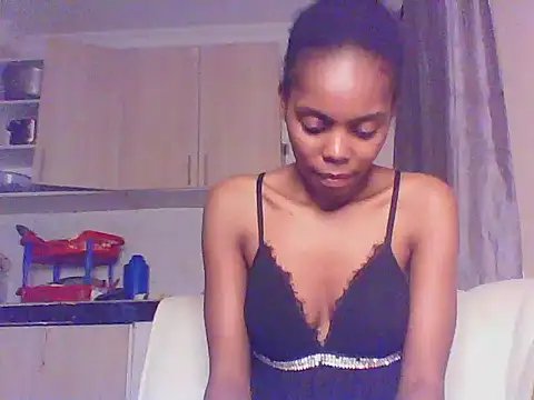 sweetanabella4 online show from July 26, 2026, 10:27 pm