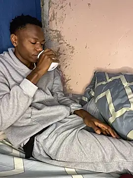 Snapshot of fireboyafrica chatting on October 30, 2025, 12:12 am fireboyafrica online show from October 30, 2025, 12:12 am