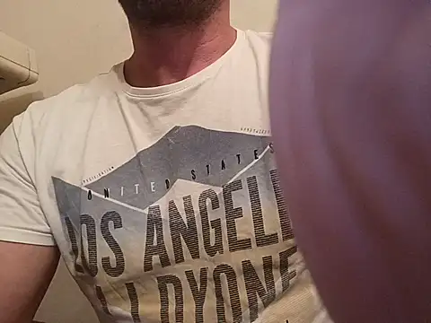 Timbojan28 online show from July 19, 2026, 2:43 pm
