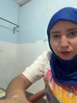 hannahayat online show from June 30, 2026, 2:07 pm