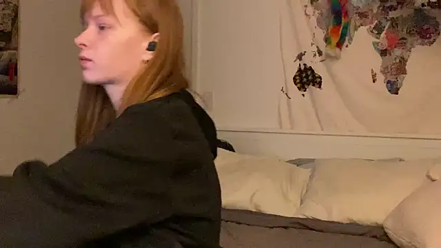 vanessapark online show from February 10, 2025, 11:55 pm