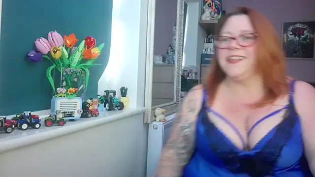 NikiDeeOfficial online show from August 1, 2026, 7:57 pm