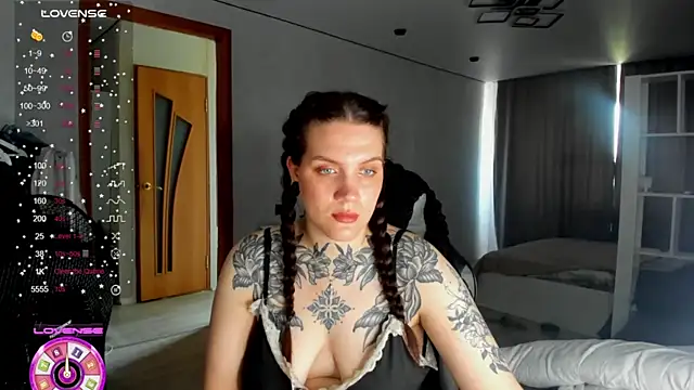 AizaRose online show from July 10, 2026, 6:17 am