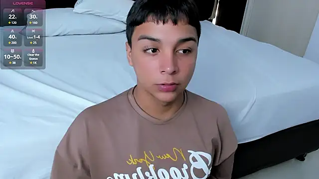 Seductivo jr online show from July 23, 2026, 3:04 am