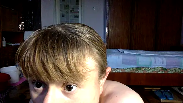 Snapshot of KlavdiaPetrivna chatting on July 21, 2026, 6:10 pm KlavdiaPetrivna online show from July 21, 2026, 6:10 pm