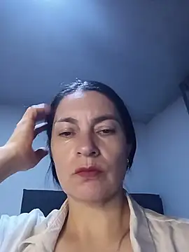 Snapshot of renata_hot1 chatting on July 12, 2026, 1:29 am renata hot1 online show from July 12, 2026, 1:29 am