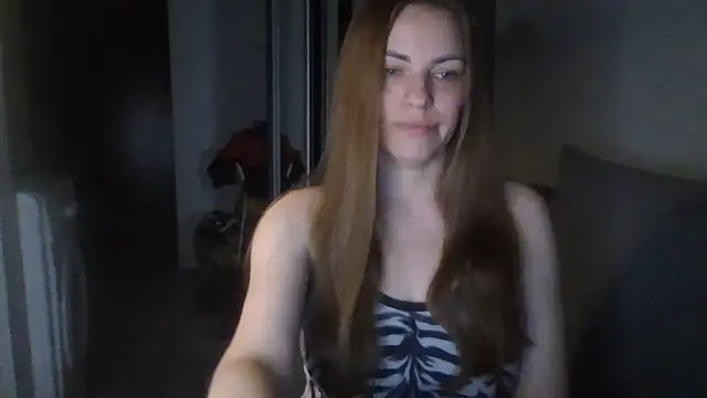Snapshot of AnnaDiamond1 chatting on June 17, 2026, 10:10 pm AnnaDiamond1 online show from June 17, 2026, 10:10 pm