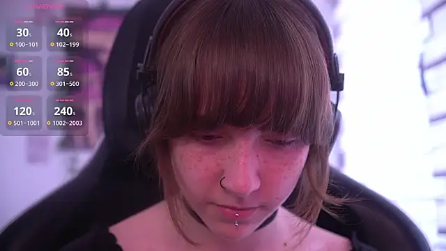 juliapie online show from June 23, 2026, 1:31 pm