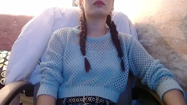  yuyi online show from June 25, 2026, 3:06 am