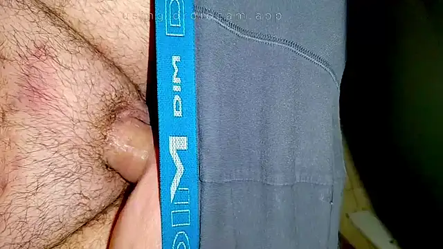 colomerxx666 online show from June 19, 2026, 11:52 pm
