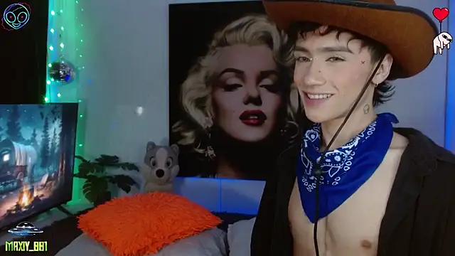 maxiy 001 online show from May 29, 2026, 4:10 am