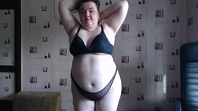 TasyaBigTTs online show from July 8, 2026, 4:28 am