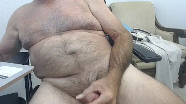 Snapshot of hornysailor3 chatting on July 29, 2026, 10:24 am hornysailor3 online show from July 29, 2026, 10:24 am