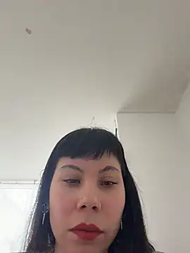 Snapshot of EemaHaruki chatting on July 8, 2026, 6:12 pm EemaHaruki online show from July 8, 2026, 6:12 pm