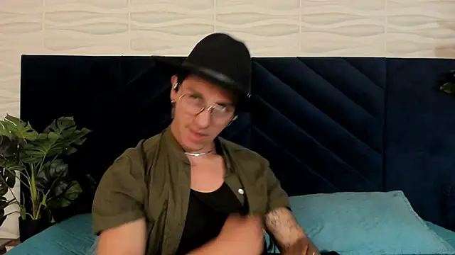 Andy Joy  online show from May 22, 2026, 11:38 am