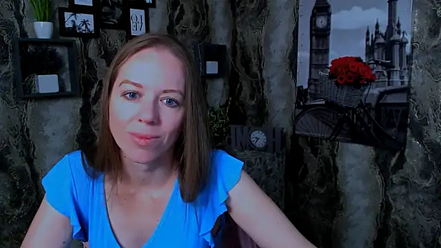 GloriaSi  online show from May 29, 2026, 2:42 am