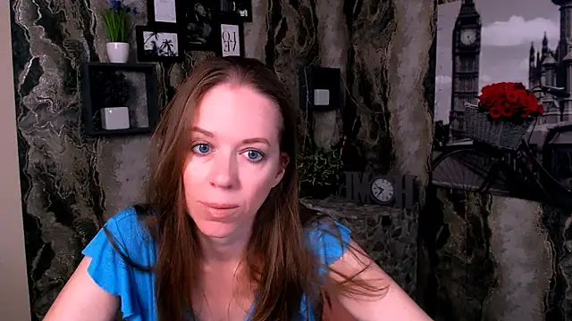 GloriaSi  online show from June 10, 2026, 2:56 am