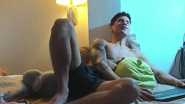 nakedfoam1 online show from July 27, 2026, 3:57 am