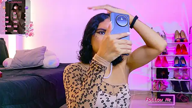 CampbelGinger online show from October 30, 2025, 2:13 am