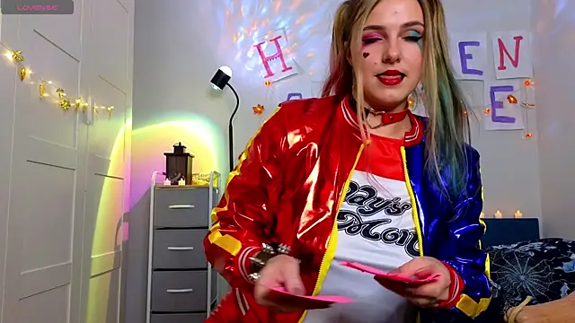 sophia euphoriaa online show from October 31, 2025, 8:04 am