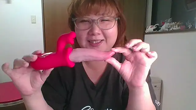 SAKU-RA-chan online show from June 10, 2026, 3:00 pm