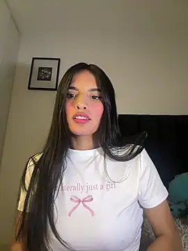 Dulceeany online show from June 9, 2026, 2:34 am