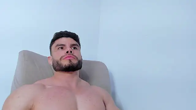 garageboy94 online show from January 4, 2025, 12:48 am