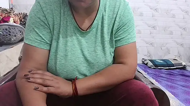 Snapshot of bhabhi_jaan11 chatting on May 15, 2026, 12:17 am bhabhi jaan11 online show from May 15, 2026, 12:17 am