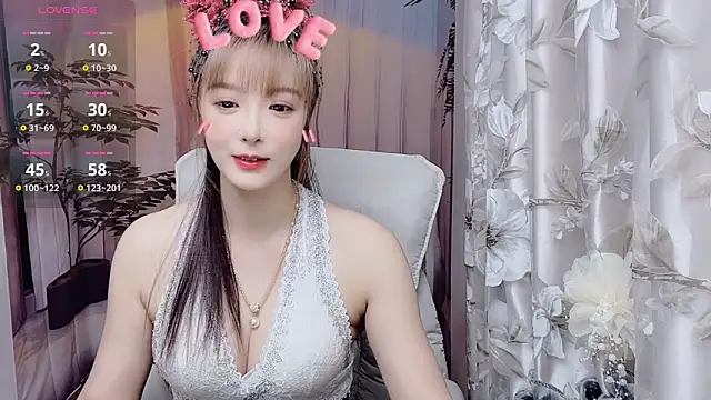 Snapshot of NINIbaby-99 chatting on May 29, 2026, 4:05 pm NINIbaby-99 online show from May 29, 2026, 4:05 pm