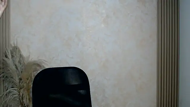 JESSYCHERNOBIL online show from July 21, 2026, 12:07 pm