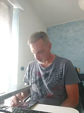 Marcolino183 online show from July 6, 2026, 12:46 pm