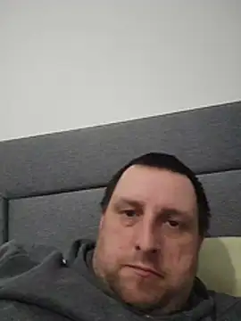 Snapshot of HE-M123 chatting on June 6, 2026, 10:36 pm HE-M123 online show from June 6, 2026, 10:36 pm