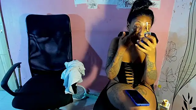 Snapshot of hot_ebanospicy chatting on May 12, 2026, 1:47 am hot ebanospicy online show from May 12, 2026, 1:47 am