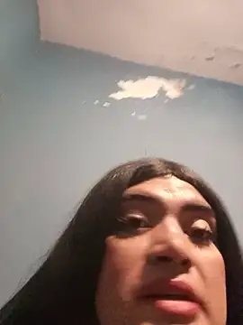 yovana13 online show from July 20, 2026, 9:45 am