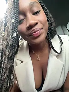 EscorpiLeoncita online show from May 21, 2026, 2:02 pm