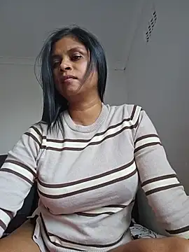 Snapshot of Sensual_indian7 chatting on July 21, 2026, 1:35 pm Sensual indian7 online show from July 21, 2026, 1:35 pm
