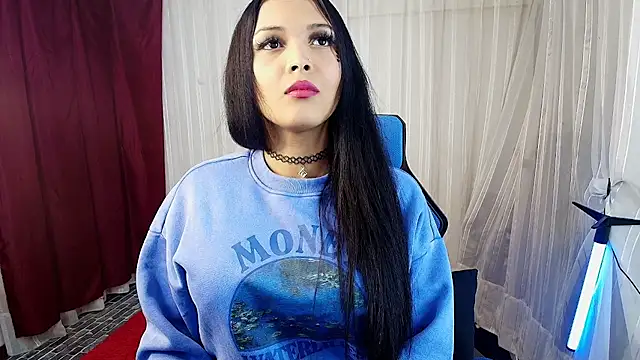 MOMMYJEVAA online show from July 5, 2026, 1:01 am
