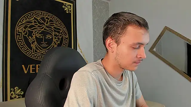 Desmon Clark online show from January 12, 2025, 12:39 am