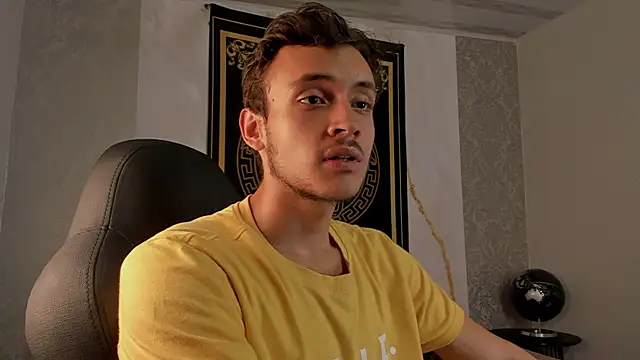 Desmon Clark online show from February 7, 2025, 11:24 pm