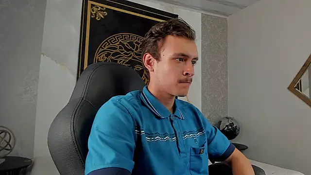 Desmon Clark online show from February 12, 2025, 9:54 pm