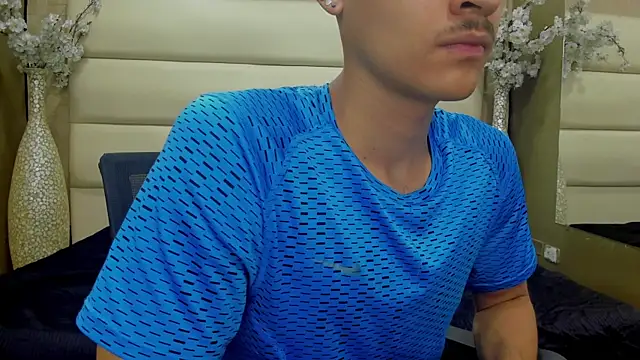 Desmon Clark online show from March 11, 2025, 4:10 am